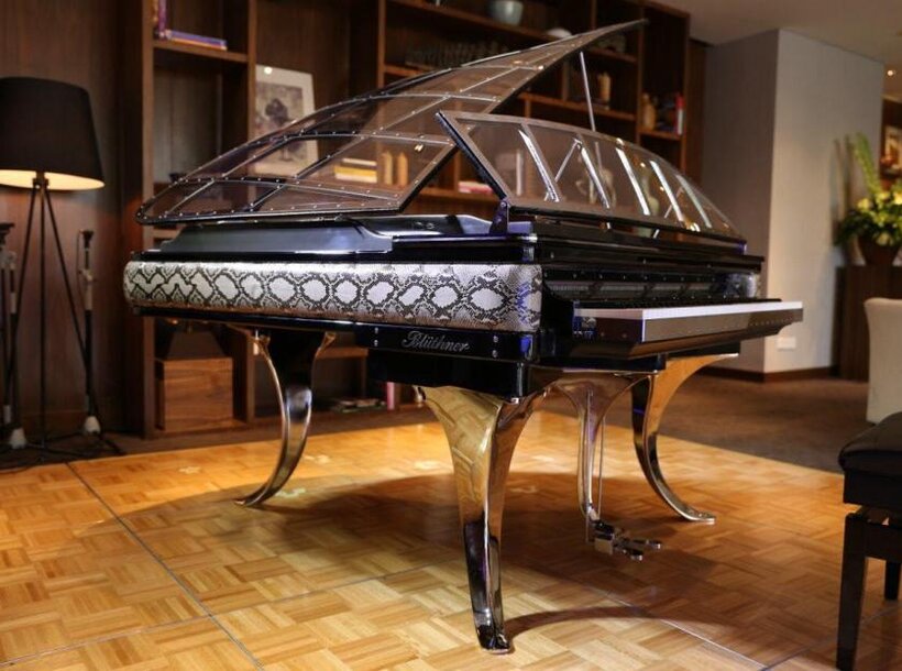 Önjátszó zongora – Liszt Ferenc Zongoraszalon